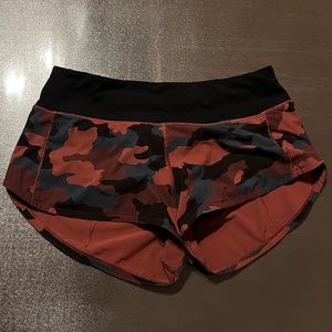 Lululemon Speed Up Low-Rise Lined Short 2.5"
